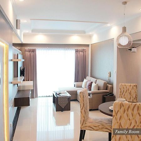 Apartemen Puncak Marina Сурабая Екстериор снимка