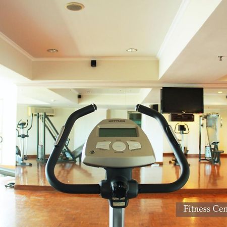 Apartemen Puncak Marina Сурабая Екстериор снимка