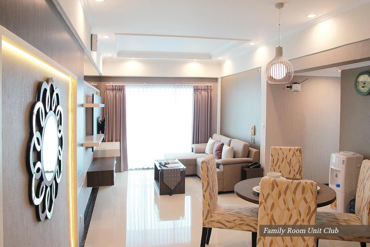 Apartemen Puncak Marina Сурабая Екстериор снимка