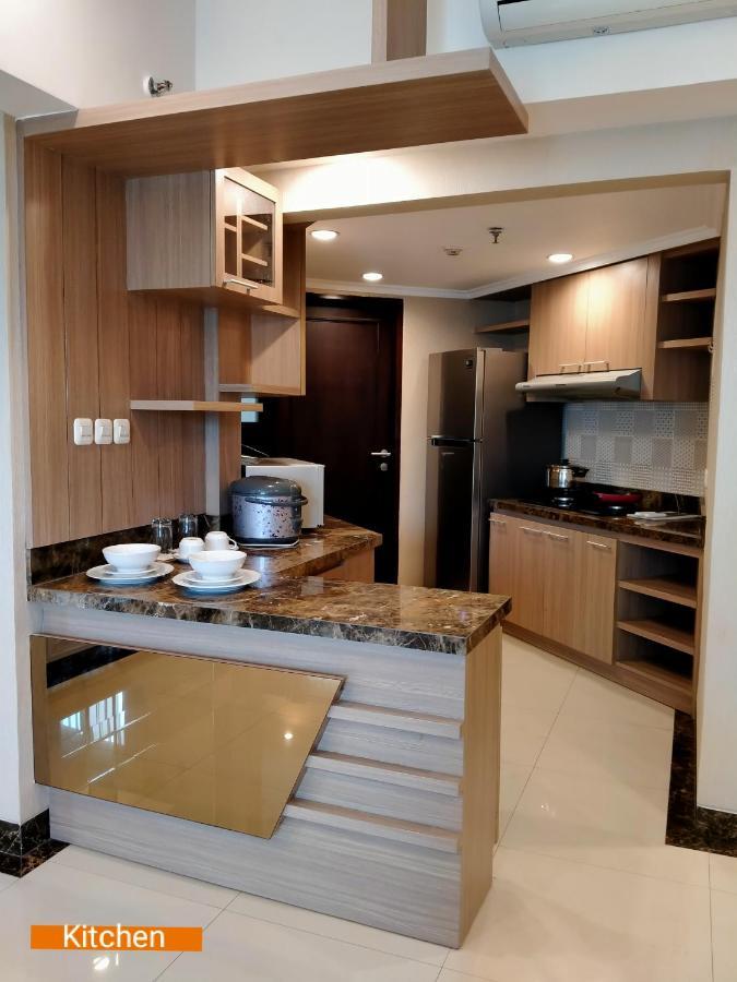 Apartemen Puncak Marina Сурабая Екстериор снимка