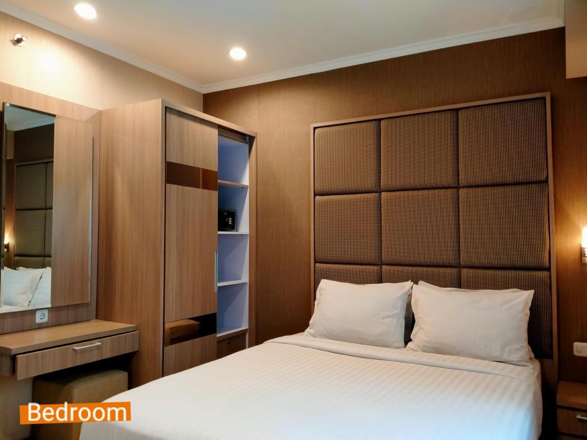 Apartemen Puncak Marina Сурабая Екстериор снимка